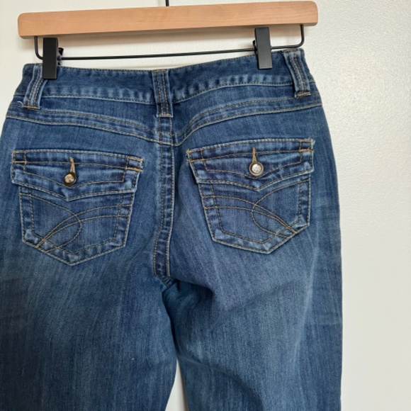 INC International Concepts Curvy Fit Bootleg Rhinestone Bling Jeans Size 4 GUC - Picture 4 of 13